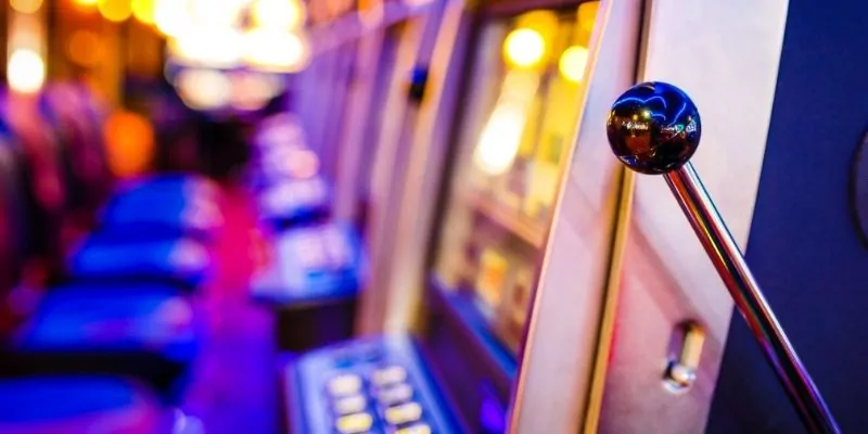 Strategies and insights from slot machine game reviews