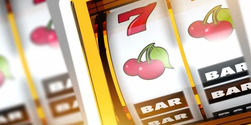 Real money slots combine classic mechanics with modern bonus features